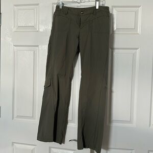 Athleta women’s active pants size 6